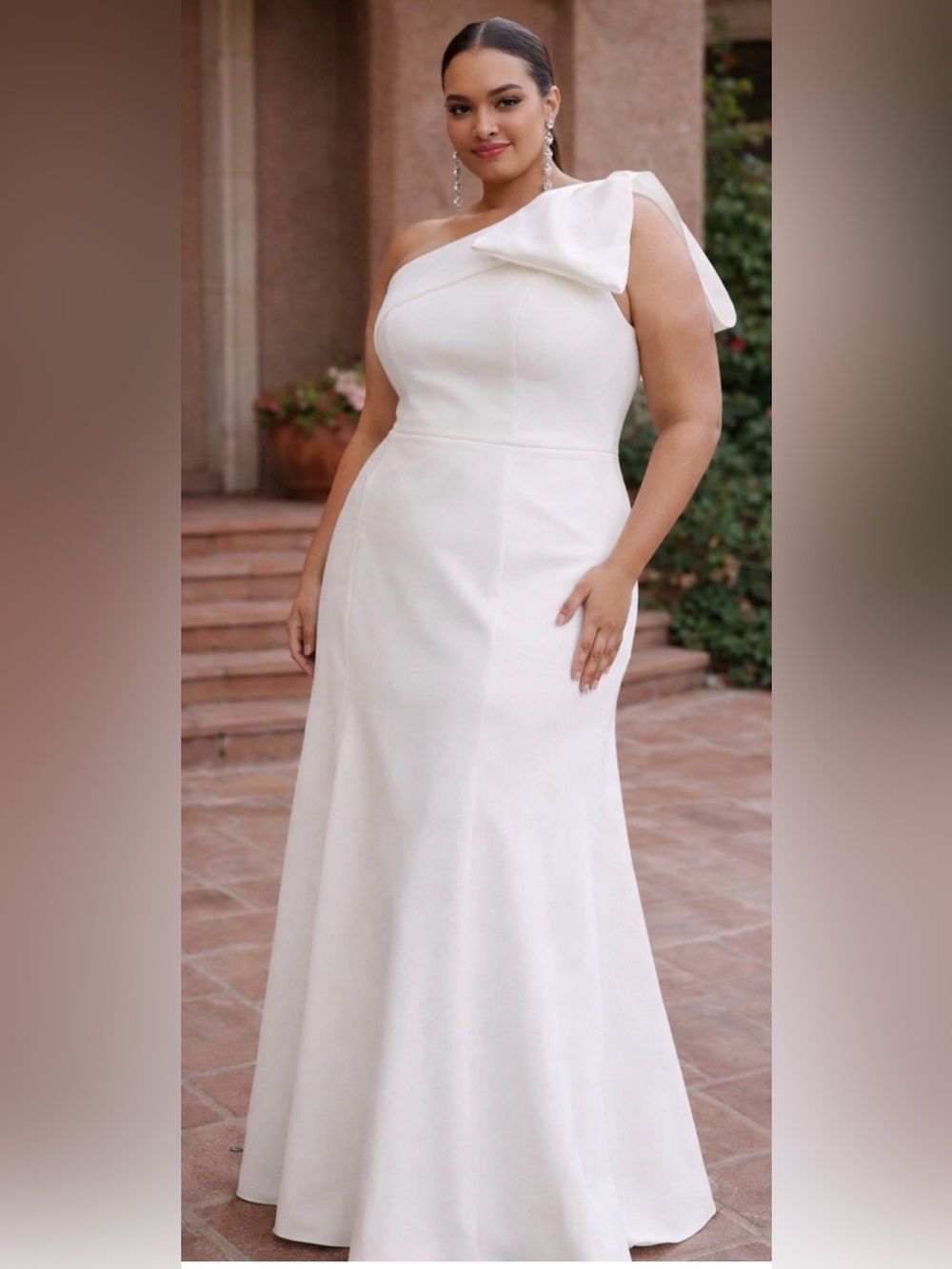 Jenny Yoo Tabitha One-Shoulder Ivory Bridal Gown